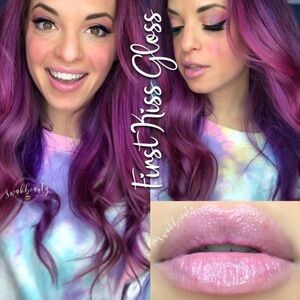 Lip Sense by Senegence. Shade: First Kiss, NWT. (MIDI Size)